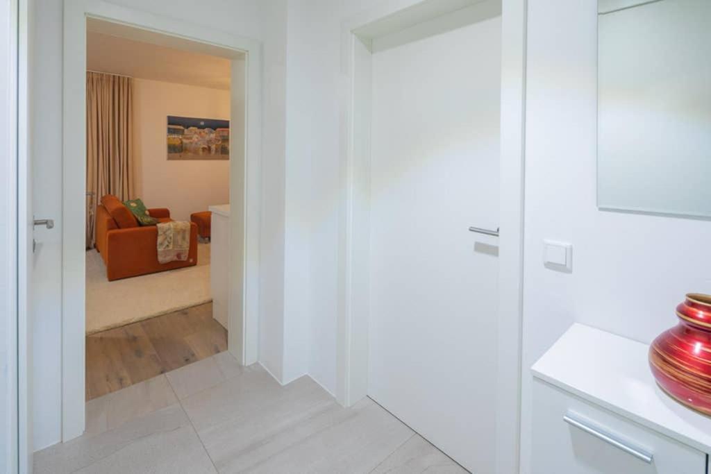 Modernes Apartment Josefiau ซาลซ์บูร์ก ภายนอก รูปภาพ
